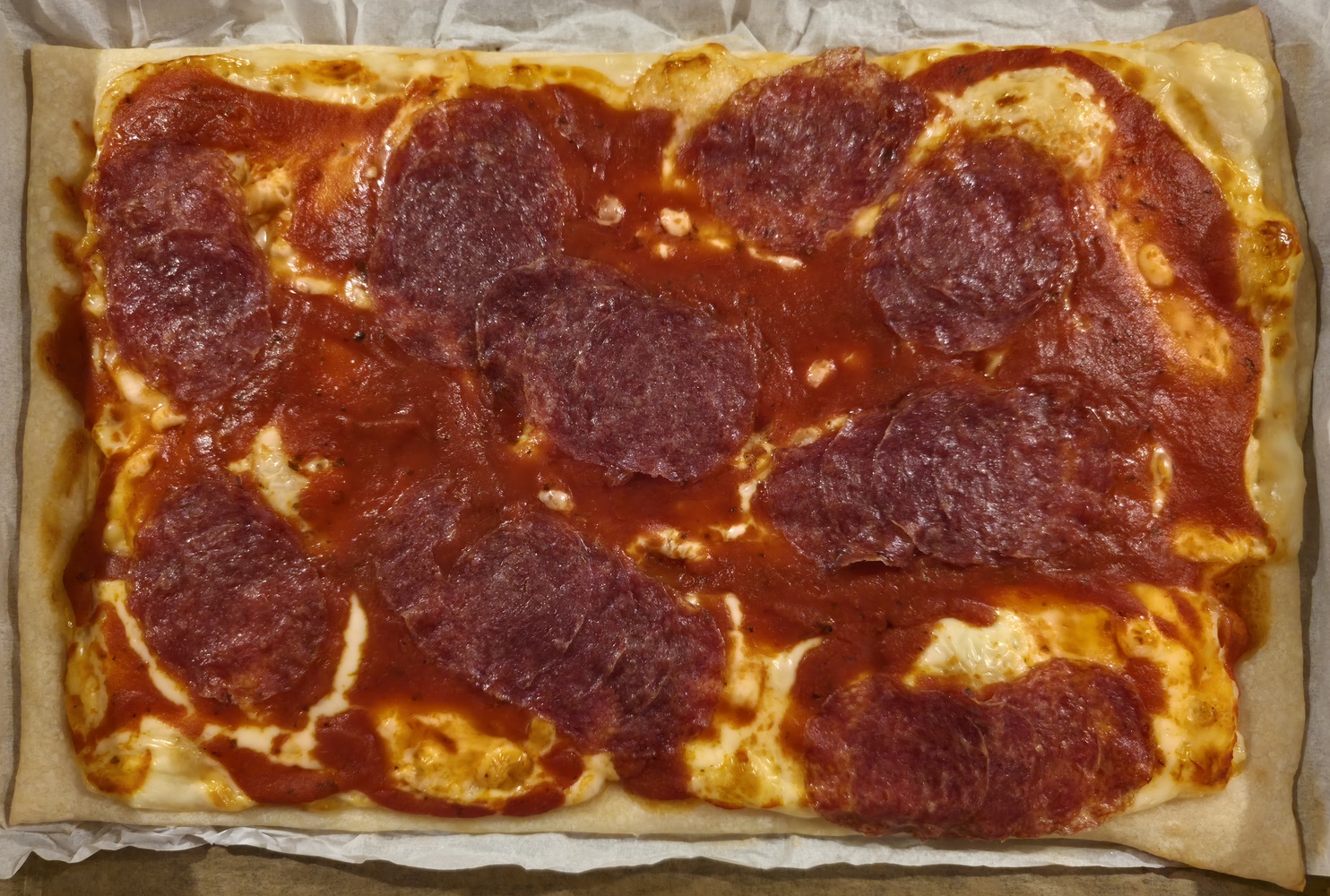 Pizza
      Salami